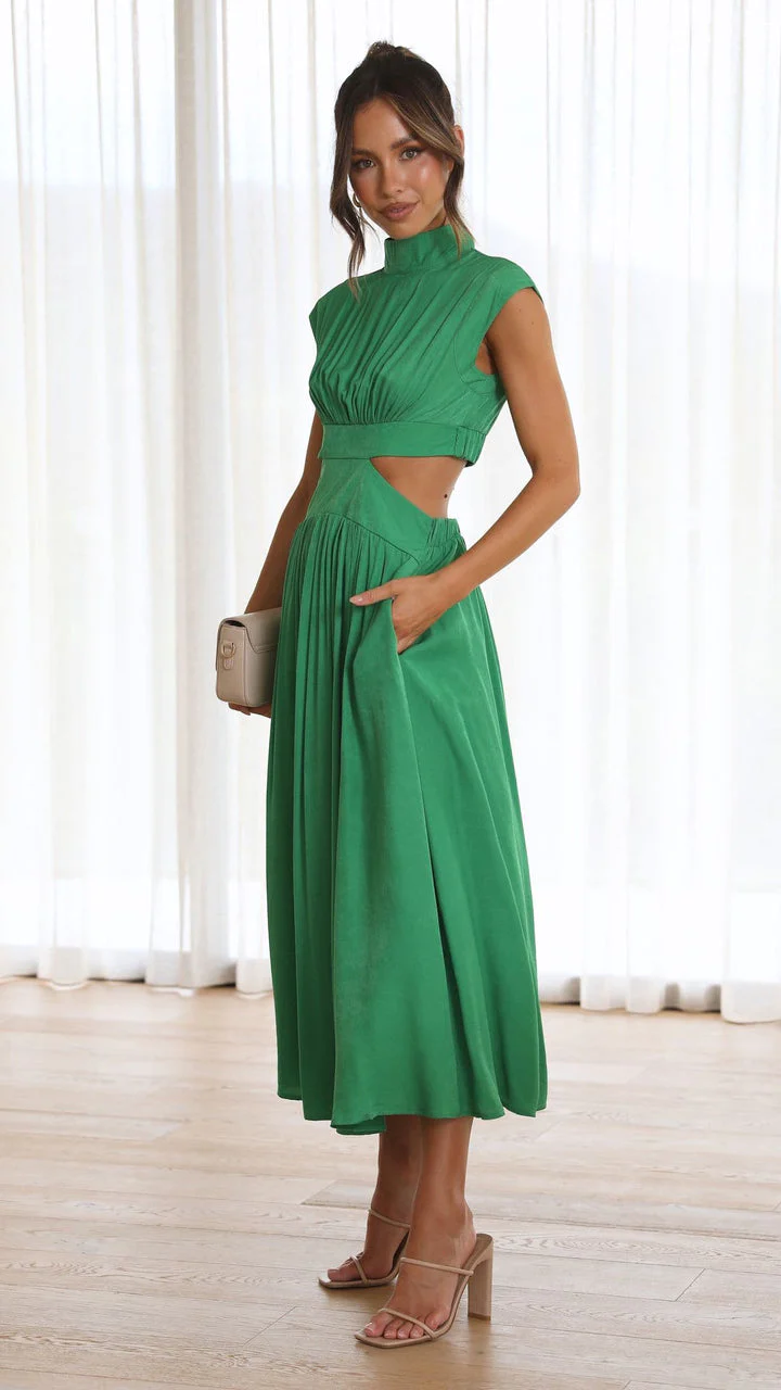 Salvina™ – Robe