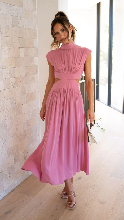 Salvina™ – Robe