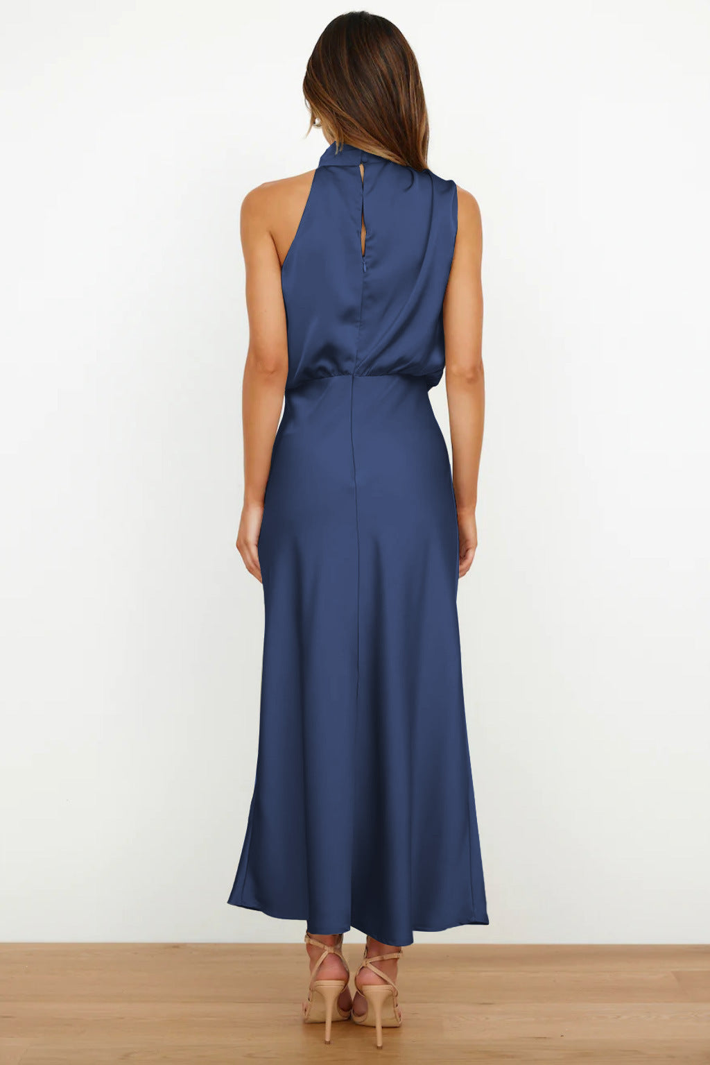 Thyra™ – Robe