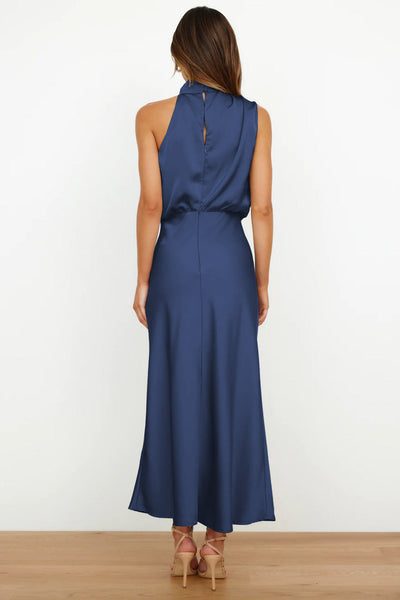 Thyra™ – Robe