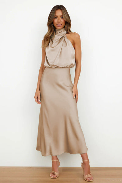 Thyra™ – Robe