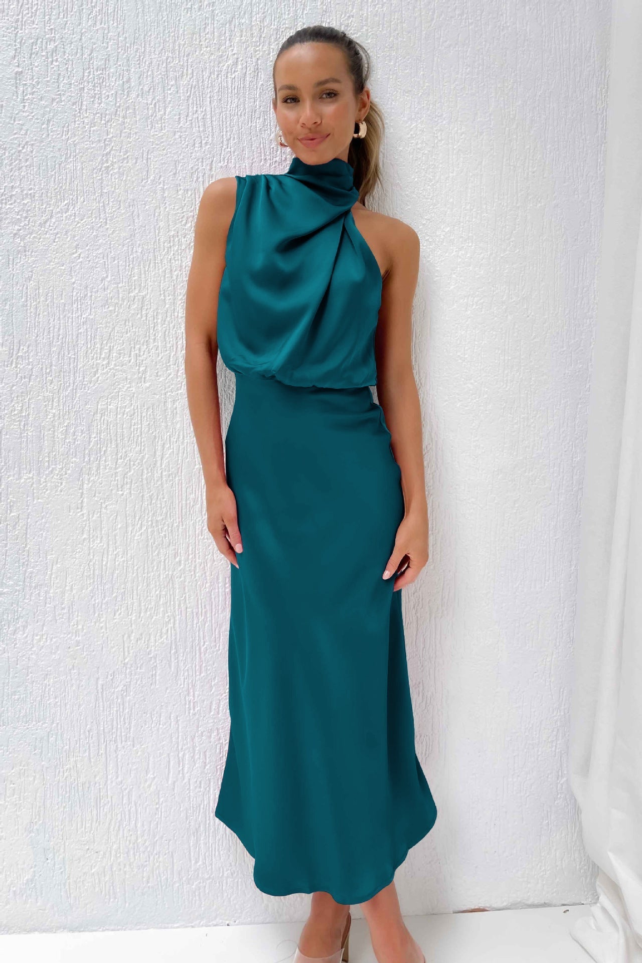 Thyra™ – Robe